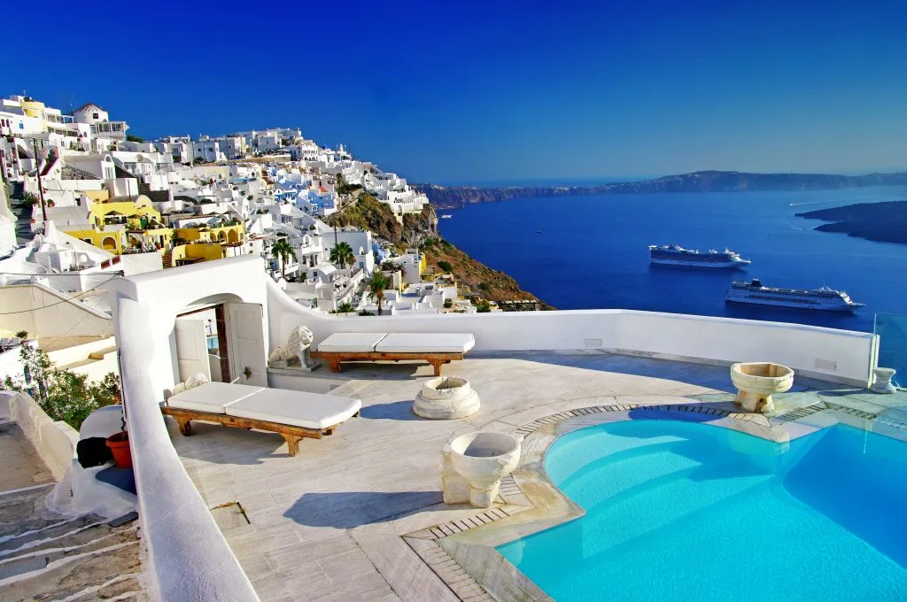 Private Pool Hotels in Santorini